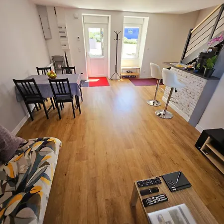 De 4 - Ancenis A11 - Logis Du Chateau Rouge Semesterbostad