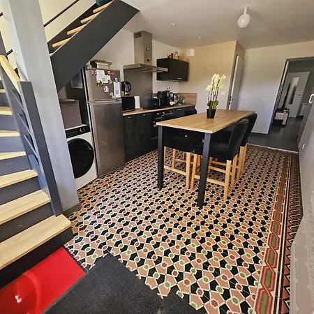 De 4 - Ancenis A11 - Logis Du Chateau Rouge Holiday home Mesanger