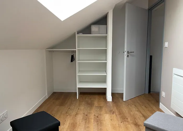 Hébergement de vacances De 4 - Ancenis A11 - Logis Du Château Rouge *