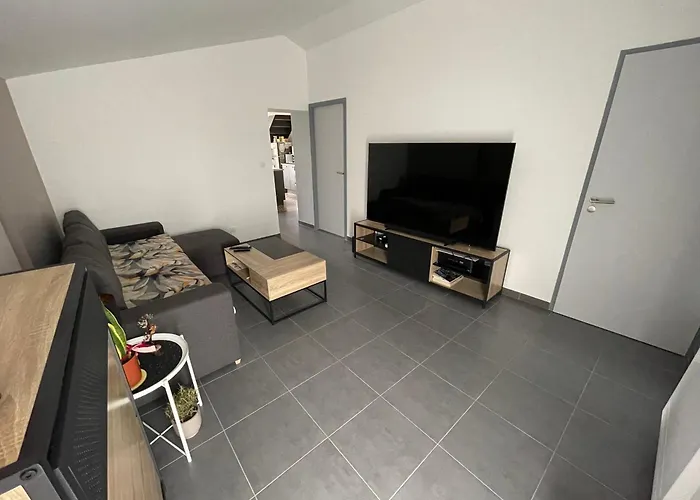 De 4 - Ancenis A11 - Logis Du Château Rouge Hébergement de vacances Mésanger